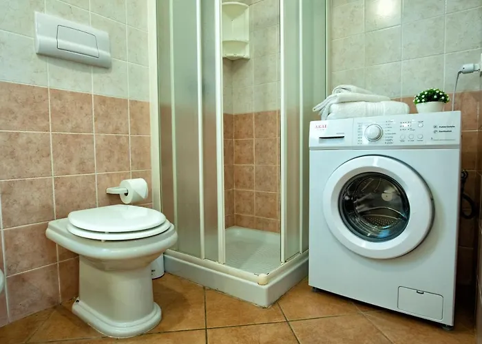 Nyaraló Molara Ichnos House *